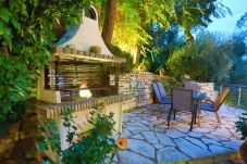 Villa Artemis | Een vrijstaande villa met privé zwembad op Corfu, Griekenland
