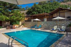 Villa Reena | Een vrijstaande villa met privé zwembad op Kreta, Griekenland