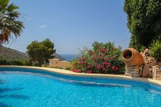 Villa in Moraira - Casita Travel | Villa Colina