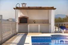 Villa in Alozaina - Casita Travel | Casa Feliz | Villa met Omheind Prive zwembad in Andalusie