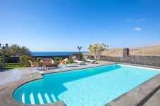 Villa in Puerto Calero - Villa Amy