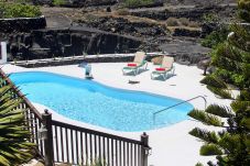 Villa Lanzarote Pequeña is een vakantievilla voor twee met privé zwembad en veel privacy in Masdache, Lanzarote