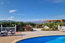 Villa in Canillas de Aceituno - Casita Travel | Casa Cartarra | Vakantiehuis Andalusie met prive zwembad