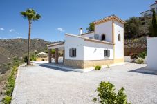 Villa in Torrox - Casita Travel | Villa Regazo Andaluz | Villa met privé zwembad in Andalusië