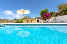 Villa in Torrox - Villa Regazo Andaluz | Villa met privé zwembad op 15 min van zee in Andalusië
