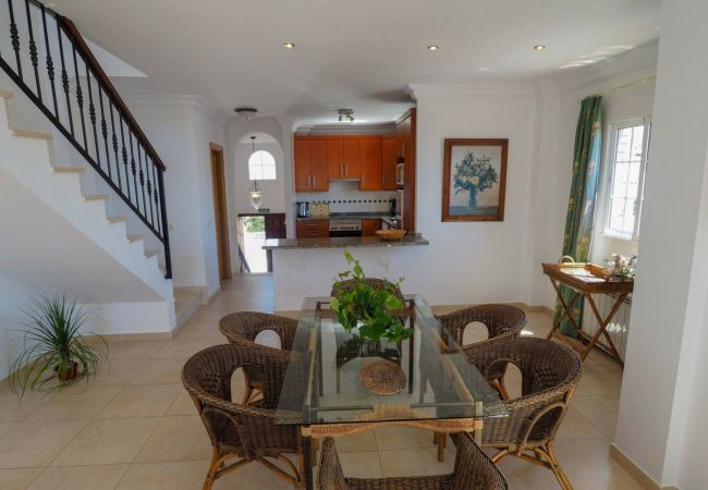 Villa in Nerja - Villa Burriana Villa in Nerja - Villa Burriana