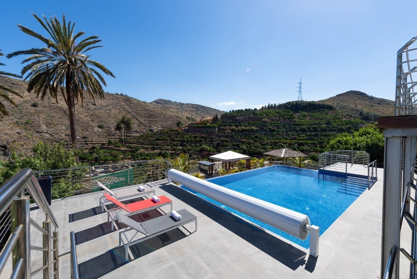 Finca Telde biedt een idyllish plekje voor grote groepen. Met privé zwembad en fijne wandelpaden in Telde, Gran Canaria