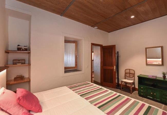 De moderne Finca del Norte met privé zwembad in Arucas, Gran Canaria Finca del Norte is een ruim en modern vakantiehuis met verwarmd privé zwembad in Arucas, Gran Canaria