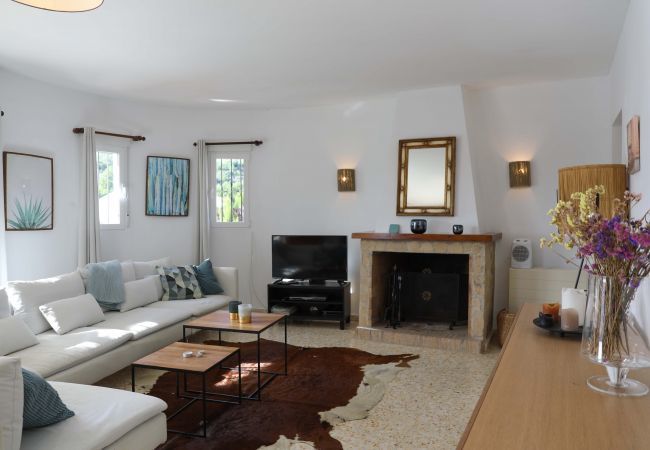 Villa in Benissa - Casita Travel | Casa Oliva Villa in Benissa - Casita Travel | Casa Oliva