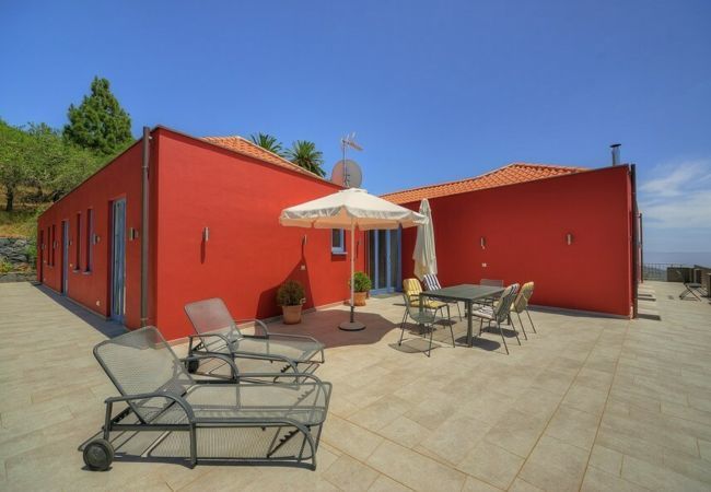 Villa in Tijarafe - Villa Atlantico Villa in Tijarafe - Villa Atlantico