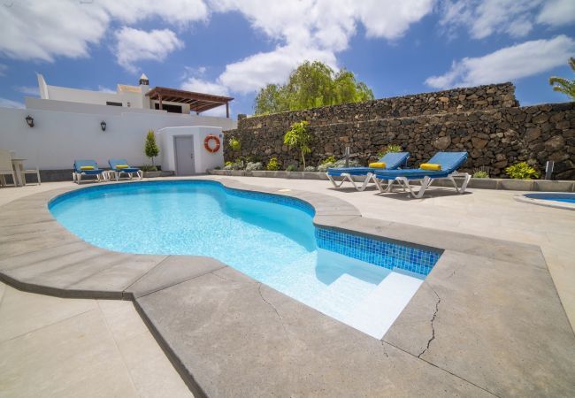 Villa in Puerto del Carmen - Villa Carmen Villa in Puerto del Carmen - Villa Carmen