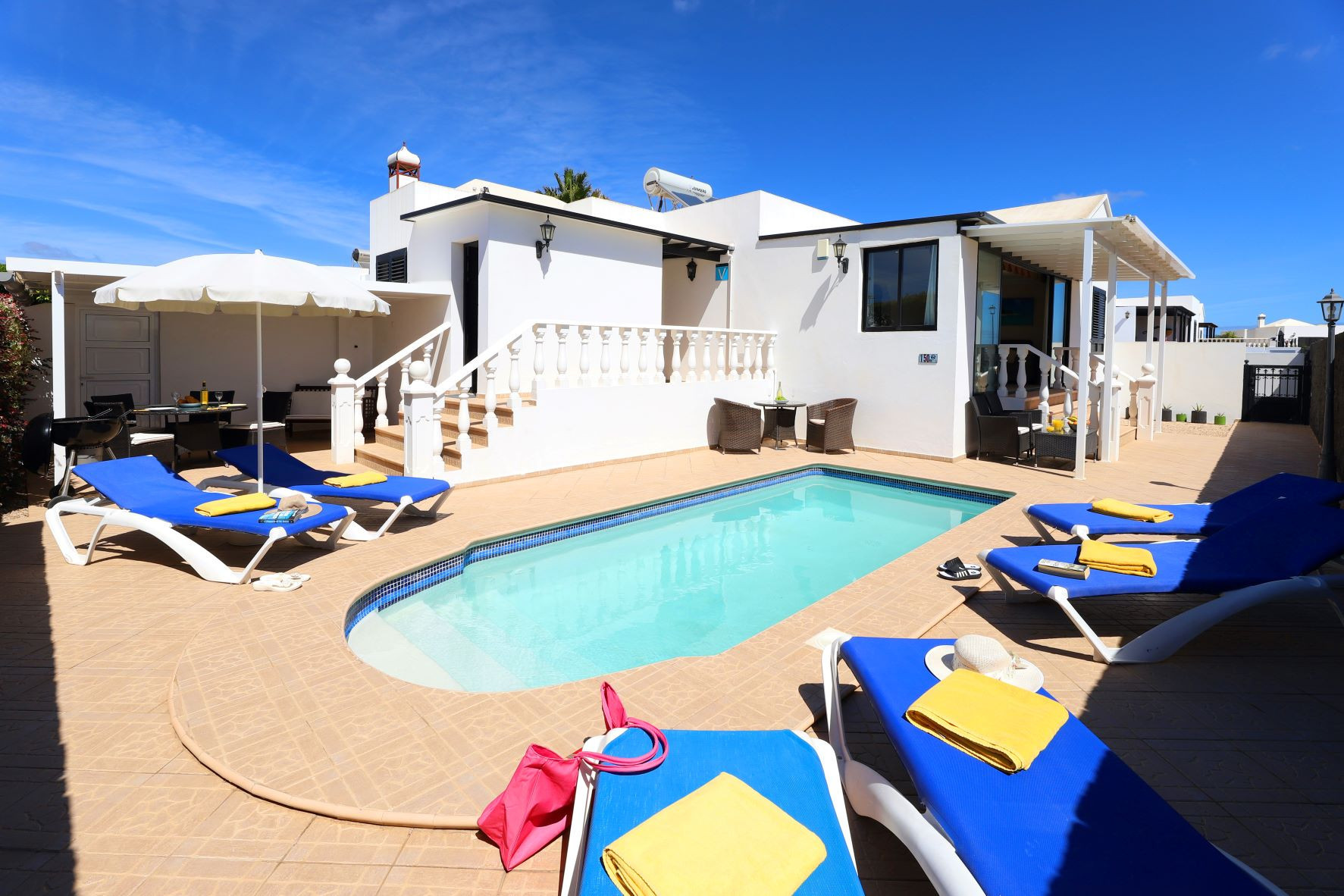 Villa Pippa is een vakantievilla met verwarmd privé zwembad. Bij centrum in Los Mojones, Puerto del Carmen, Lanzarote