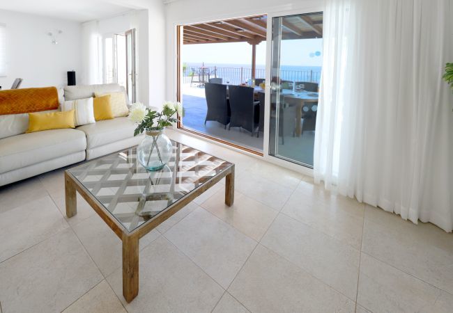 Villa in Puerto del Carmen - Villa Jill Villa in Puerto del Carmen - Villa Jill
