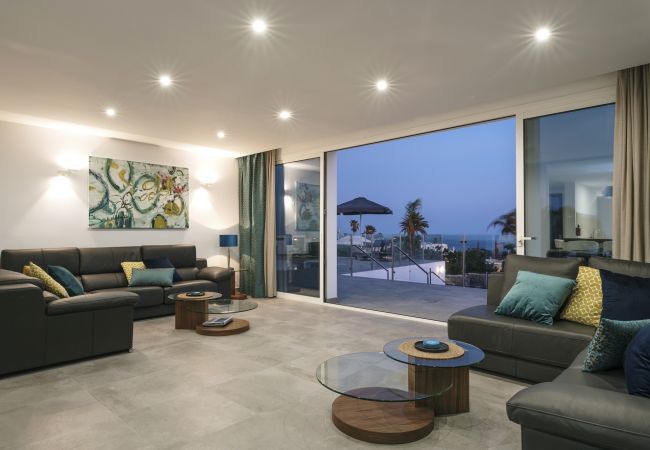 Villa in Puerto del Carmen - Villa June Villa in Puerto del Carmen - Villa June