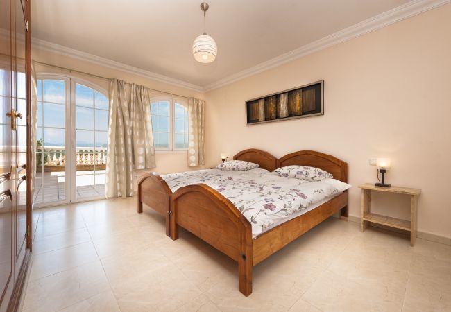 Villa in Alhaurín el Grande - Villa Laura Villa in Alhaurín el Grande - Villa Laura