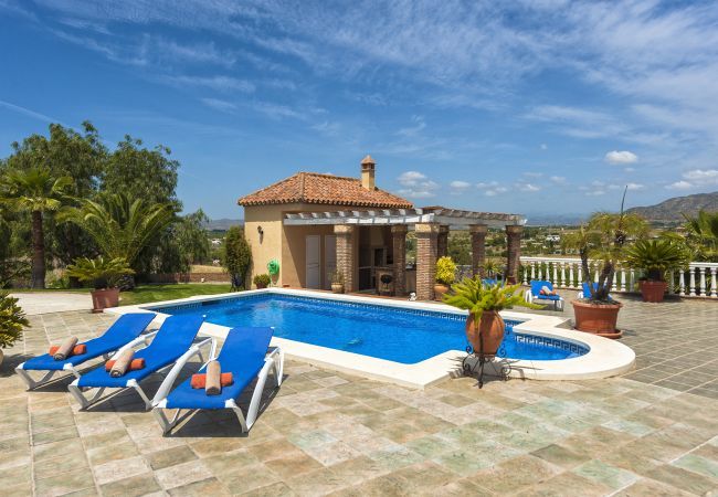 Villa in Alhaurín el Grande - Villa Laura Villa in Alhaurín el Grande - Villa Laura