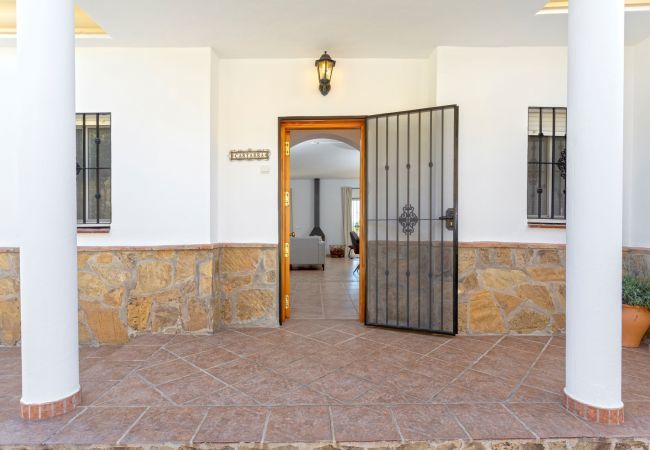 Villa in Canillas de Aceituno - Casa Cartarra Villa in Canillas de Aceituno - Casa Cartarra