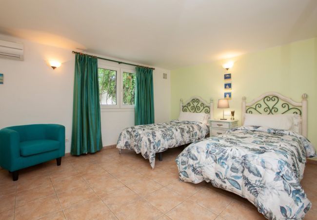 Villa in Puerto del Carmen - Villa Magnolia Villa in Puerto del Carmen - Villa Magnolia