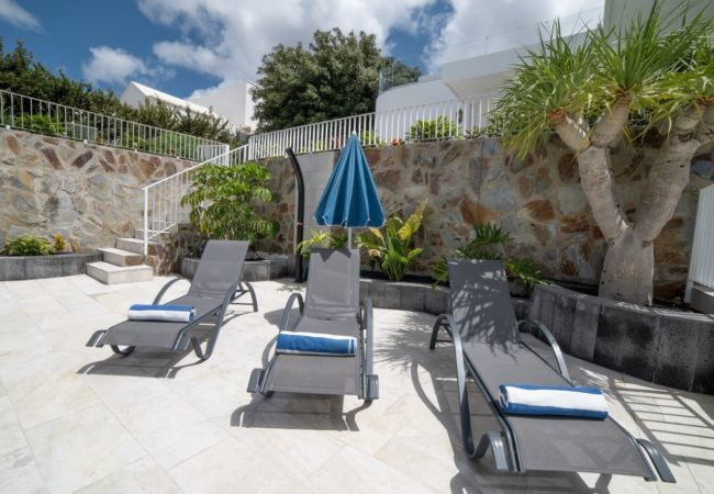 Villa in Puerto del Carmen - Villa Magnolia Villa in Puerto del Carmen - Villa Magnolia