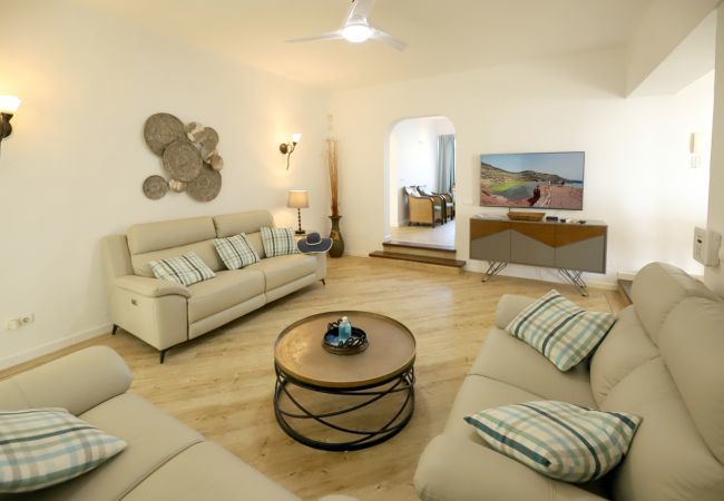 Villa in Puerto del Carmen - Villa Magnolia Villa in Puerto del Carmen - Villa Magnolia