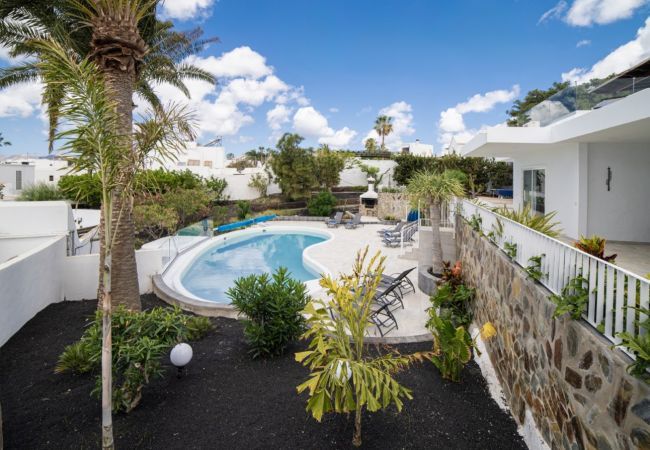 Villa in Puerto del Carmen - Villa Magnolia Villa in Puerto del Carmen - Villa Magnolia