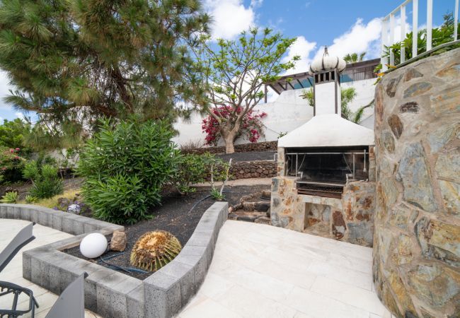 Villa in Puerto del Carmen - Villa Magnolia Villa in Puerto del Carmen - Villa Magnolia