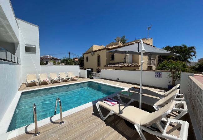 Villa in Nerja - Villa Valeria Villa in Nerja - Villa Valeria