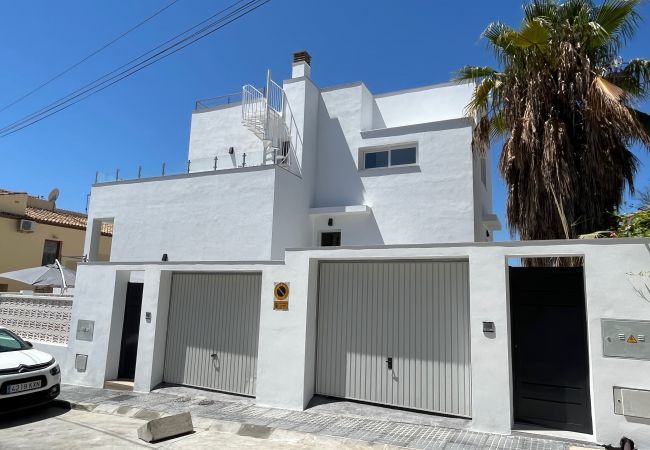 Villa in Nerja - Villa Valeria Villa in Nerja - Villa Valeria
