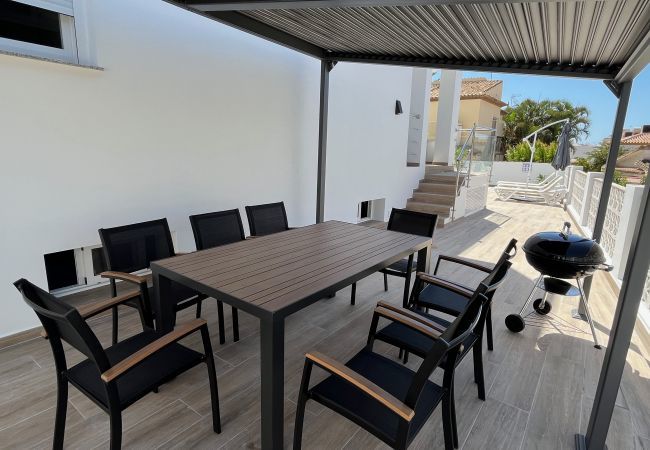 Villa in Nerja - Villa Valeria Villa in Nerja - Villa Valeria