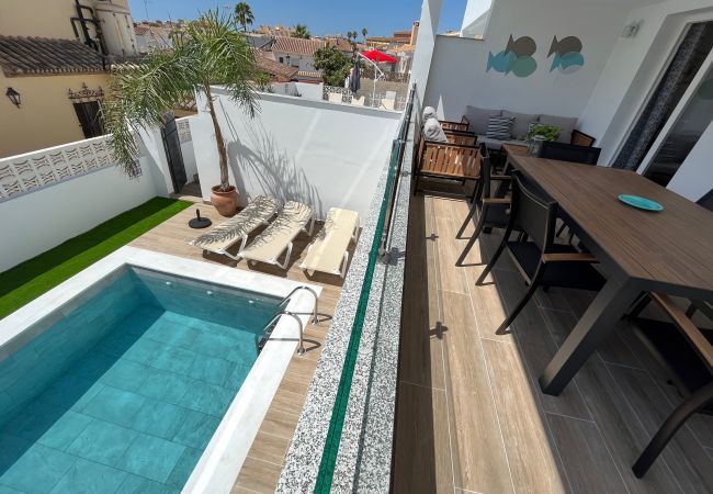 Villa in Nerja - Villa Las Palmeras Villa in Nerja - Villa Las Palmeras