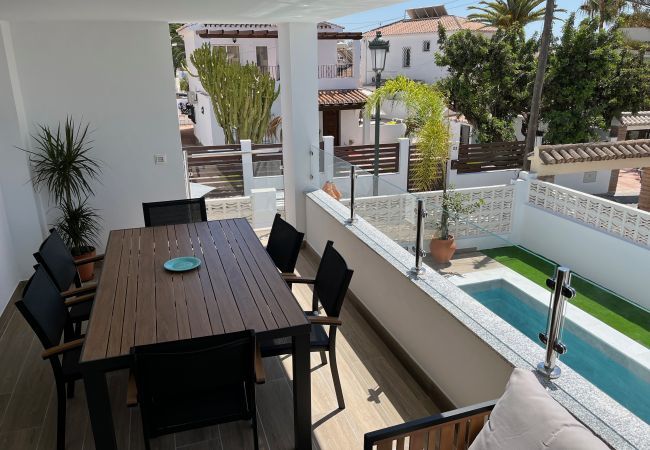 Villa in Nerja - Villa Las Palmeras Villa in Nerja - Villa Las Palmeras