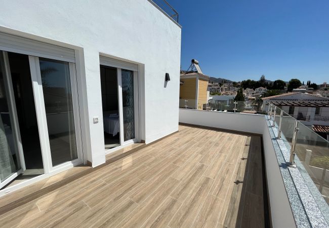 Villa in Nerja - Villa Las Palmeras Villa in Nerja - Villa Las Palmeras