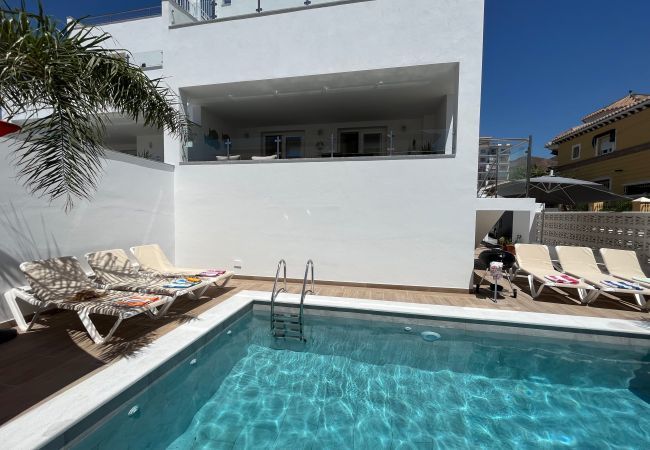 Villa in Nerja - Villa Las Palmeras Villa in Nerja - Villa Las Palmeras