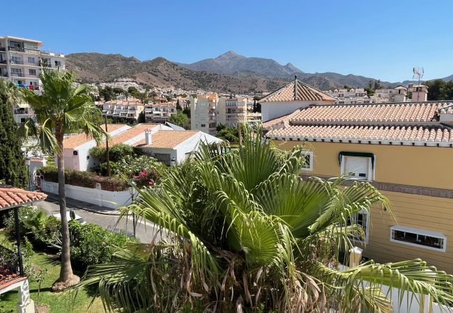 Villa in Nerja - Villa Las Palmeras Villa in Nerja - Villa Las Palmeras