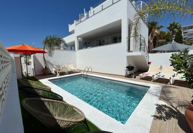 Villa in Nerja - Villa Las Palmeras Villa in Nerja - Villa Las Palmeras