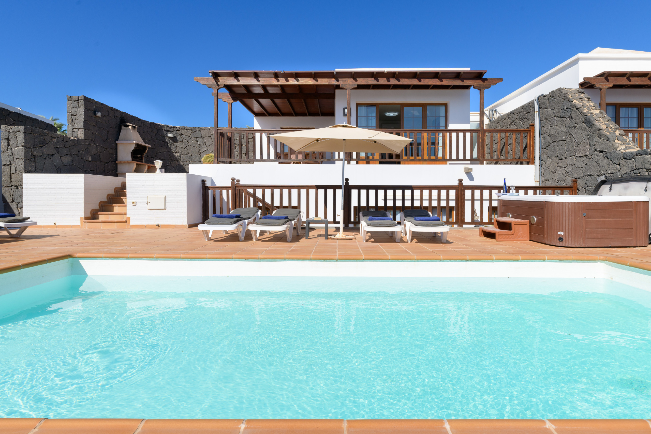 Villa in Playa Blanca - Villa Rose I