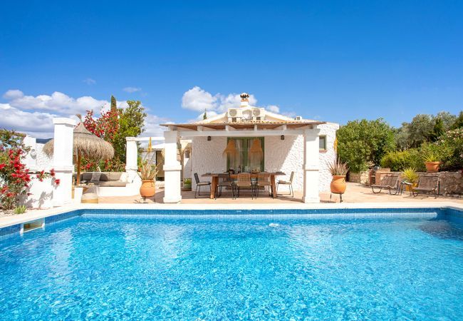 Villa in Riogordo - Finca Can Faye Villa in Riogordo - Finca Can Faye