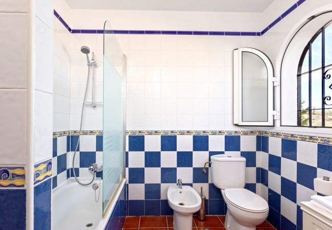 Villa in Torrox - Villa Regazo Andaluz | Villa met privé zwembad op 12 min van zee in Andalusië Villa in Torrox - Villa Regazo Andaluz | Villa met privé zwembad op 12 min van zee in Andalusië