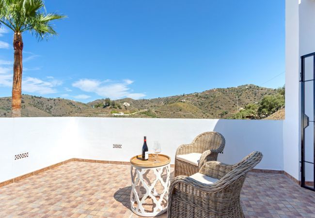 Villa in Torrox - Villa Regazo Andaluz | Villa met privé zwembad op 12 min van zee in Andalusië Villa in Torrox - Villa Regazo Andaluz | Villa met privé zwembad op 12 min van zee in Andalusië