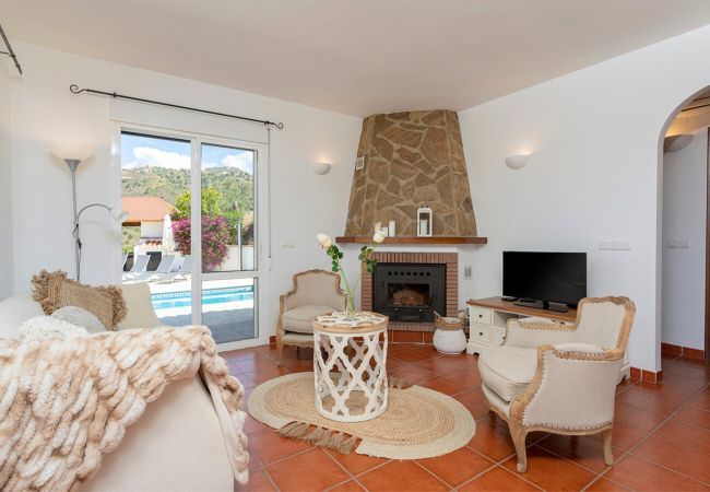 Villa in Torrox - Villa Regazo Andaluz | Villa met privé zwembad op 12 min van zee in Andalusië Villa in Torrox - Villa Regazo Andaluz | Villa met privé zwembad op 12 min van zee in Andalusië