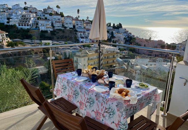 Villa in Nerja - Villa La Hacienda Villa in Nerja - Villa La Hacienda