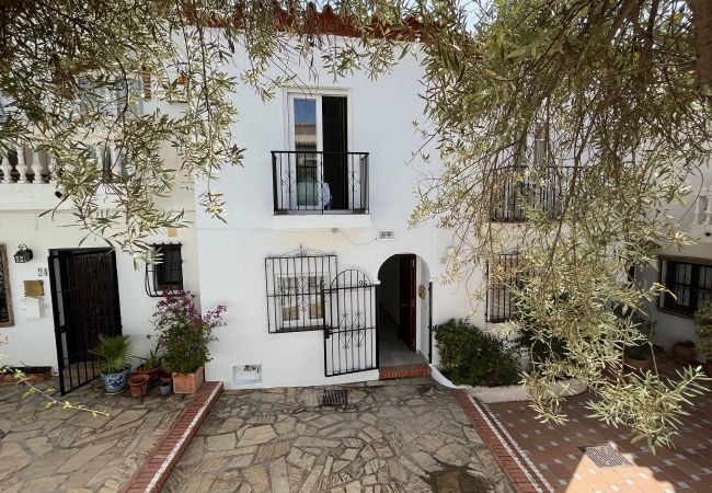 Villa in Nerja - Villa La Hacienda Villa in Nerja - Villa La Hacienda