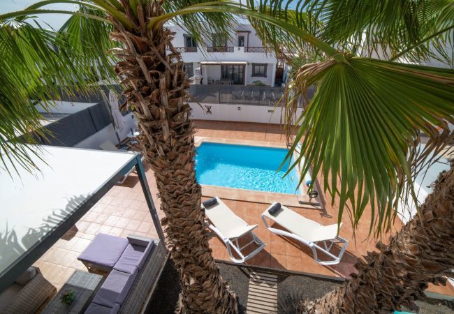 Villa in Playa Blanca - Villa Pina Villa in Playa Blanca - Villa Pina