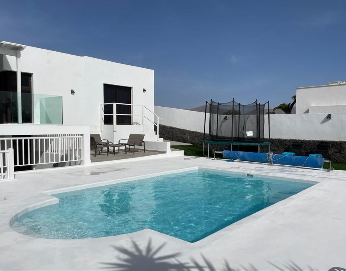 Villa in Playa Blanca - Villa Alena