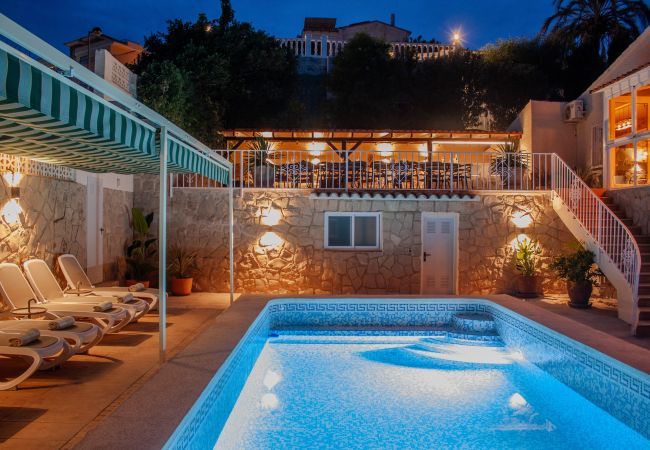 Villa in Alfaz del Pí - Casita Travel | Villa Grande Alfaz del Pi/ 16 personen villa Villa in Alfaz del Pí - Casita Travel | Villa Grande Alfaz del Pi/ 16 personen villa
