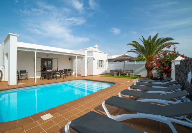 Villa in Puerto del Carmen - Villa Celeste Villa in Puerto del Carmen - Villa Celeste