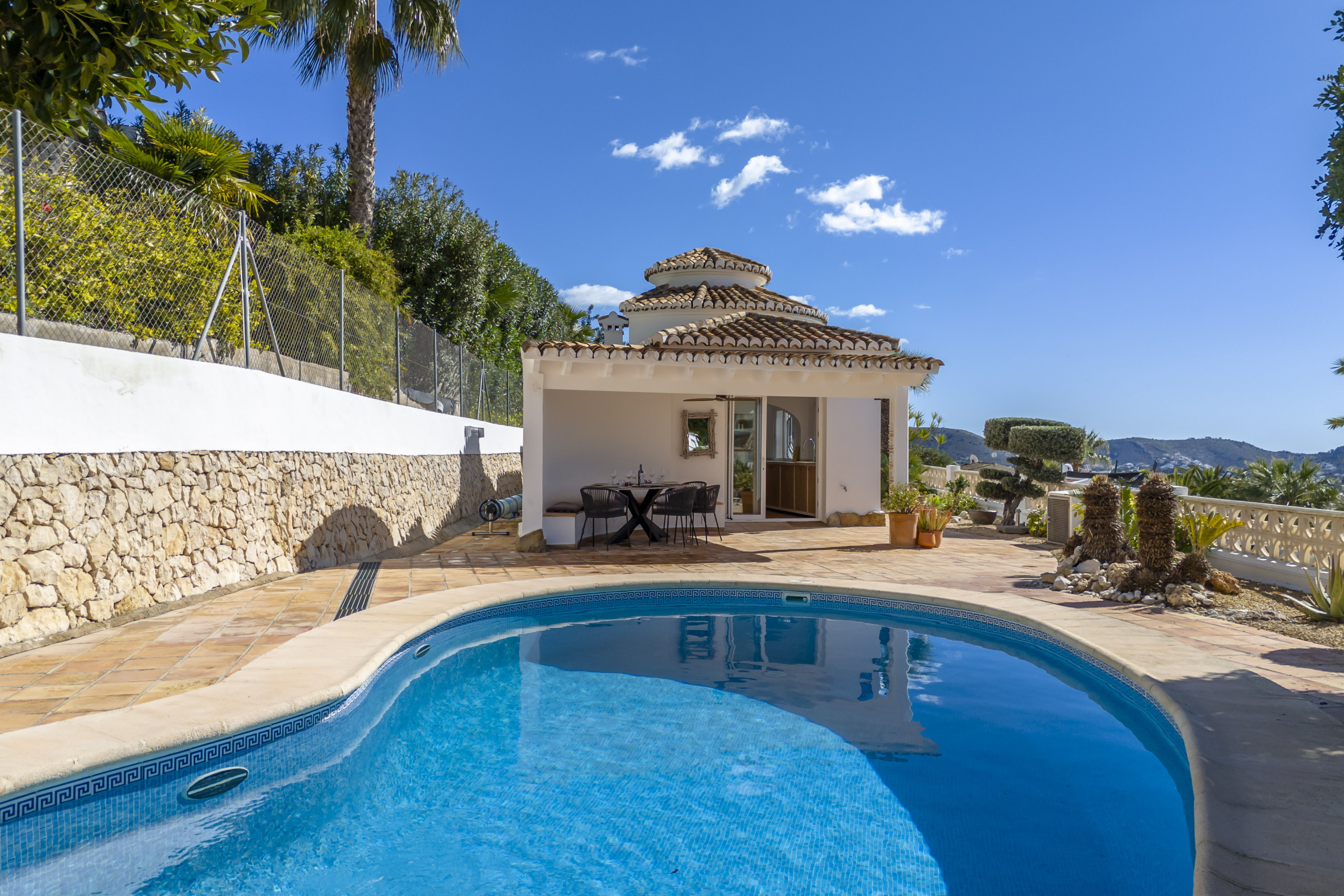 Villa in Moraira - Casita Travel | Villa Pequena Joya
