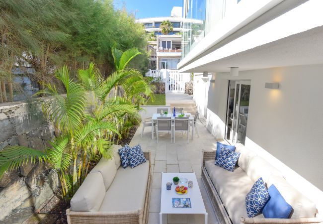 Villa in Maspalomas - Villa Meloneras | villa aan het strand, perfect voor families en groepen Villa in Maspalomas - Villa Meloneras | villa aan het strand, perfect voor families en groepen