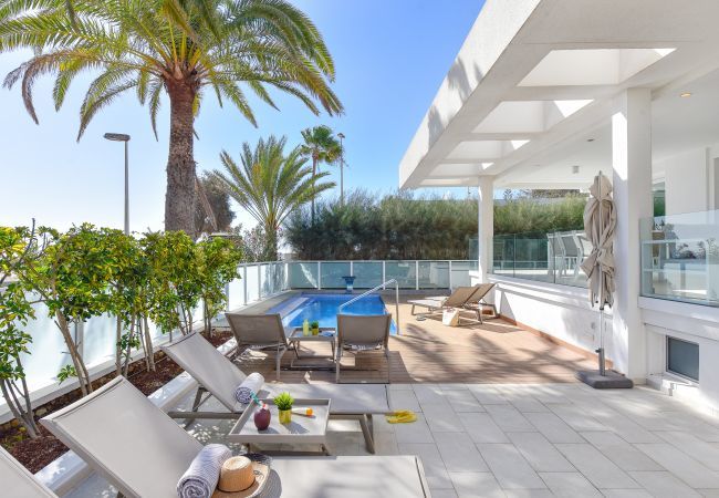 Villa in Maspalomas - Villa Meloneras | villa aan het strand, perfect voor families en groepen Villa in Maspalomas - Villa Meloneras | villa aan het strand, perfect voor families en groepen