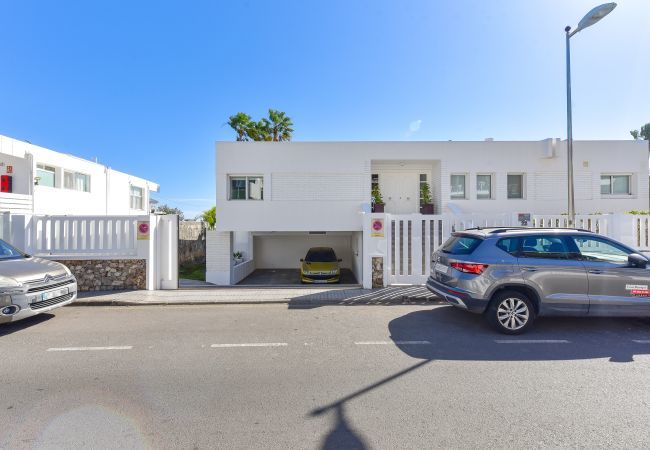 Villa in Maspalomas - Villa Meloneras | villa aan het strand, perfect voor families en groepen Villa in Maspalomas - Villa Meloneras | villa aan het strand, perfect voor families en groepen